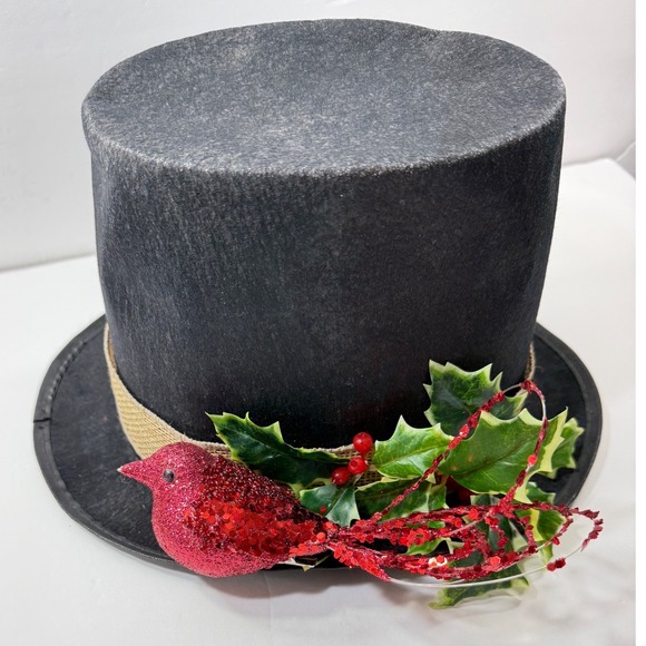 Spirit Other - Christmas Vintage Top Hat Steampunk Decorative Black Felt Burlap Holly Red Bird